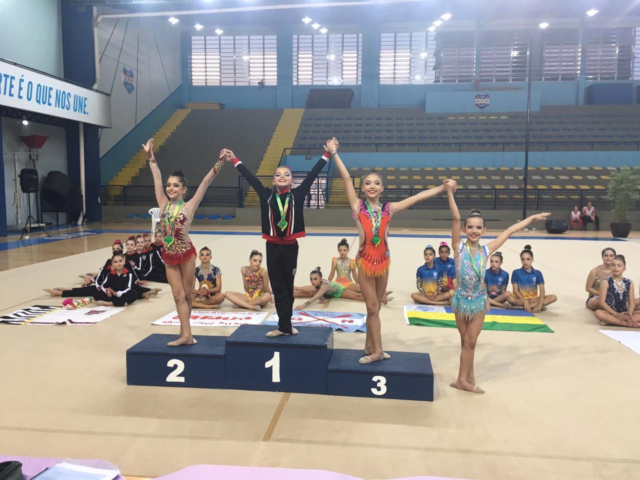 Sogipa: Atletas da Sogipa conquistam 15 pódios na I Etapa do Campeonato e  Torneio Estadual de ginástica rítmica